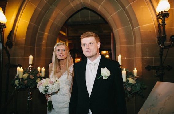 warwick-castle-wedding-flowers-silver-candelabra