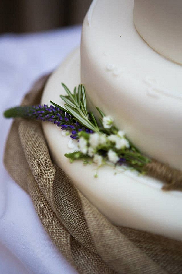 cripps barn wedding cake decorated with rustic hessian lavender