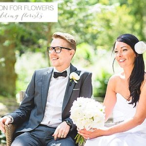 hogarths hotel wedding flowers black white