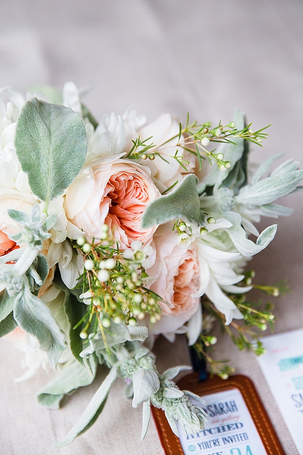 coral mint green peach wedding flowers bouquets