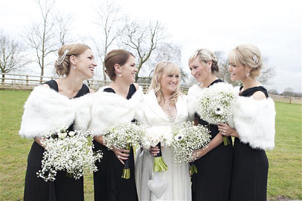 winter wonderlnd wedding black-and-white-wedding-flowers-gypsophilia-anemones-white-tulips