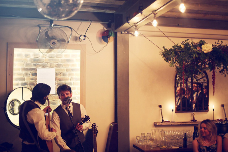 hanging flowers over table by Passion for Flowers Warwickshire wedding florist (1)