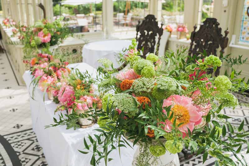 wedding ceremony flowers Kilworth House luxe wedding urns and statement flowers in Orangery (2)