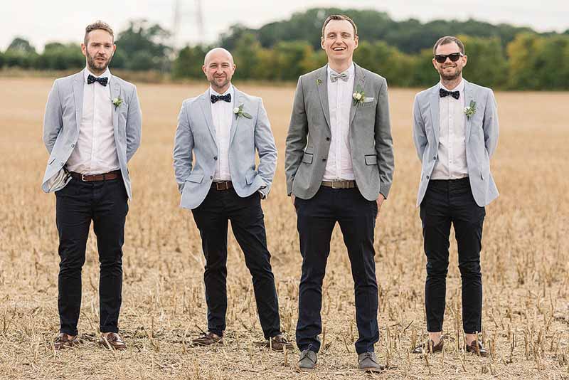 Button-holes-for-groomsmen-at-a-barn-wedding-Florist-Passion-for-Flowers-@kmorganflowers