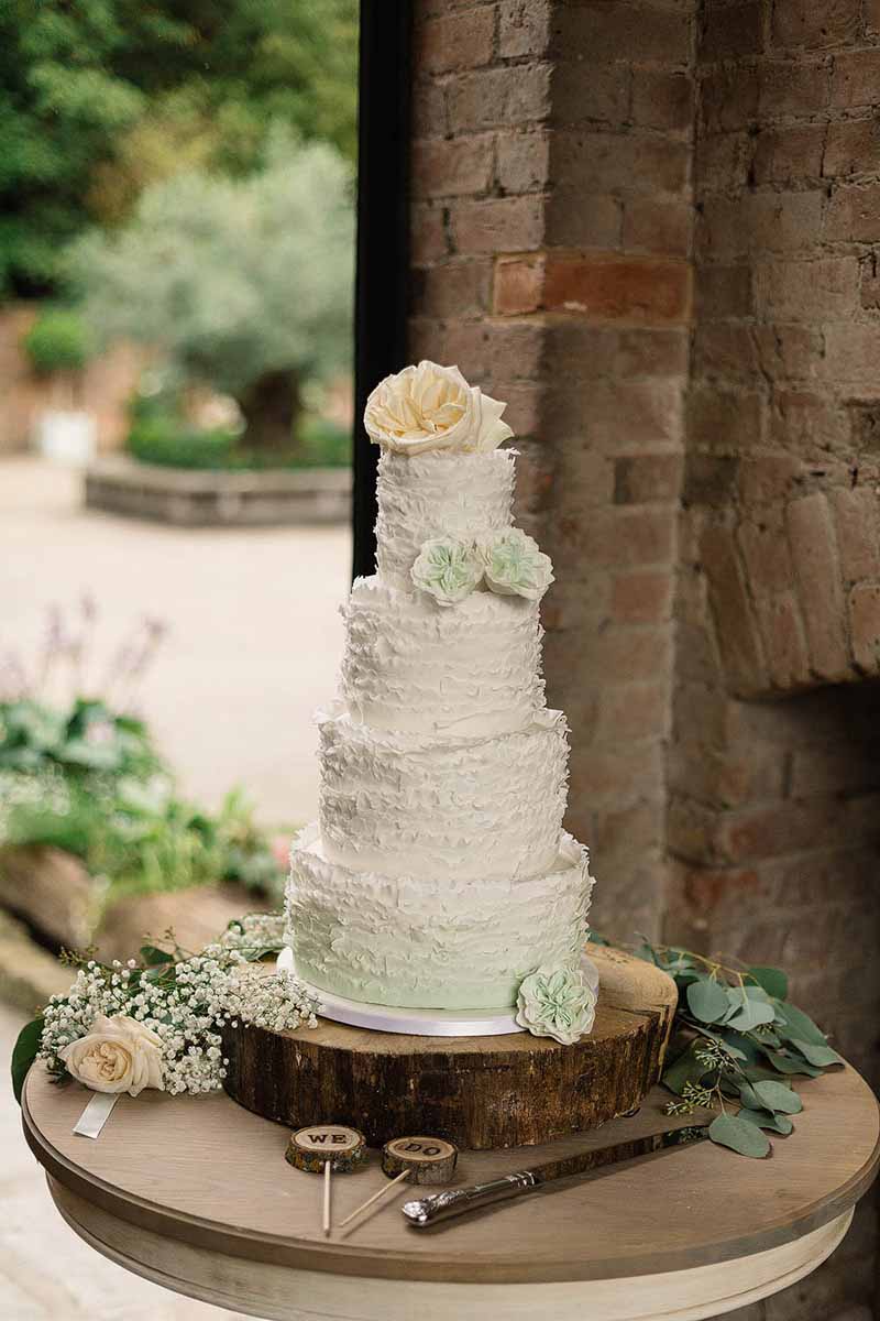 Shustoke-Farm-Barns-Wedding-Florist-Passion-for-Flowers-@kmorganflowers