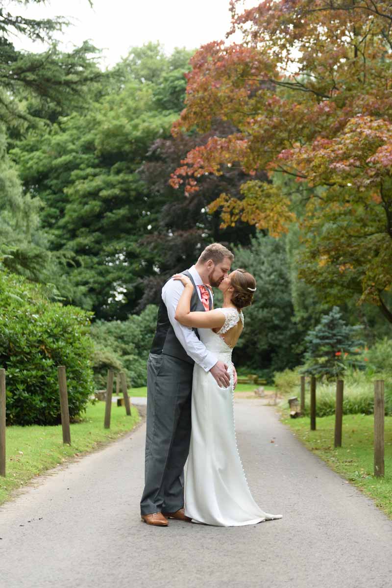 autumn-wedding-portraits-hampton-manor