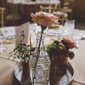 crystal-glass-vases-and-silver-wedding-centrepieces-at-sudeley-castle-by-passion-for-flowers-2