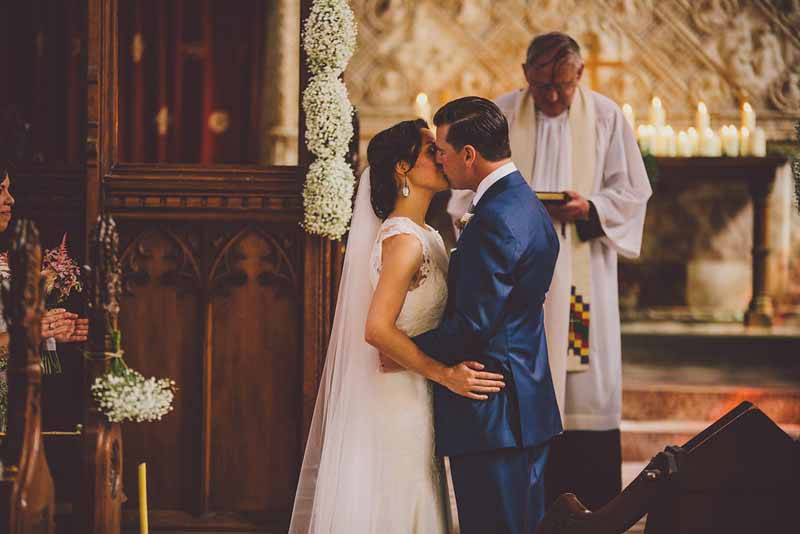 gypsophila-garlands-at-church-wedding-passion-for-flowers-1