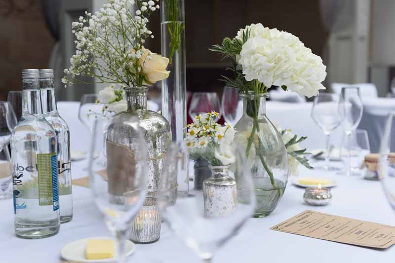 glass-and-mercury-silver-vases-for-wedding-centrepieces-2