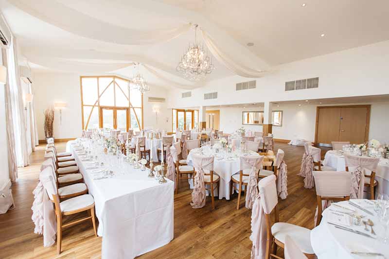 mythe-barn-wedding-venue