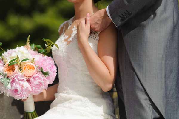 pink-peonies-peach-david-austin-roses-wedding-bouquets-by-passion-for-flowers-3