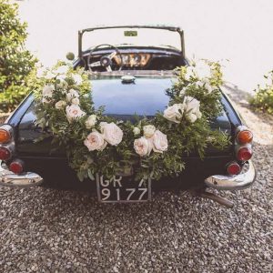 wedding car flower garland Passion for Flowers Italy Tuscany