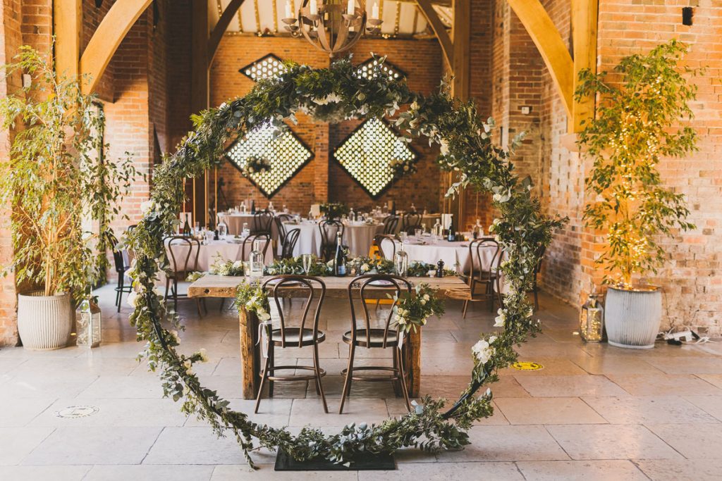 wedding flowers shustoke farm barns passion for flowers